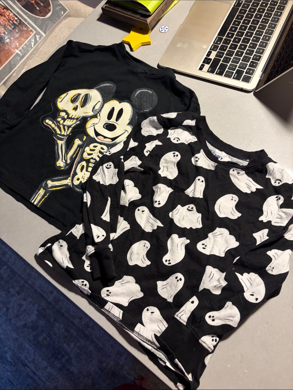 Disney Black Long-Sleeve Mickey Skeleton & Ghost Print Tops